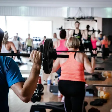 Ja Liikuntakeskus Kuntosumppu Hotel 2*